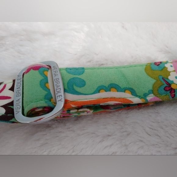 *RETIRED* Vera Bradley Crossbody Purse in Frutti Tutti Green and Pink Paisley - Picture 13 of 16